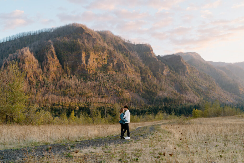 Fall couples session in Oregon