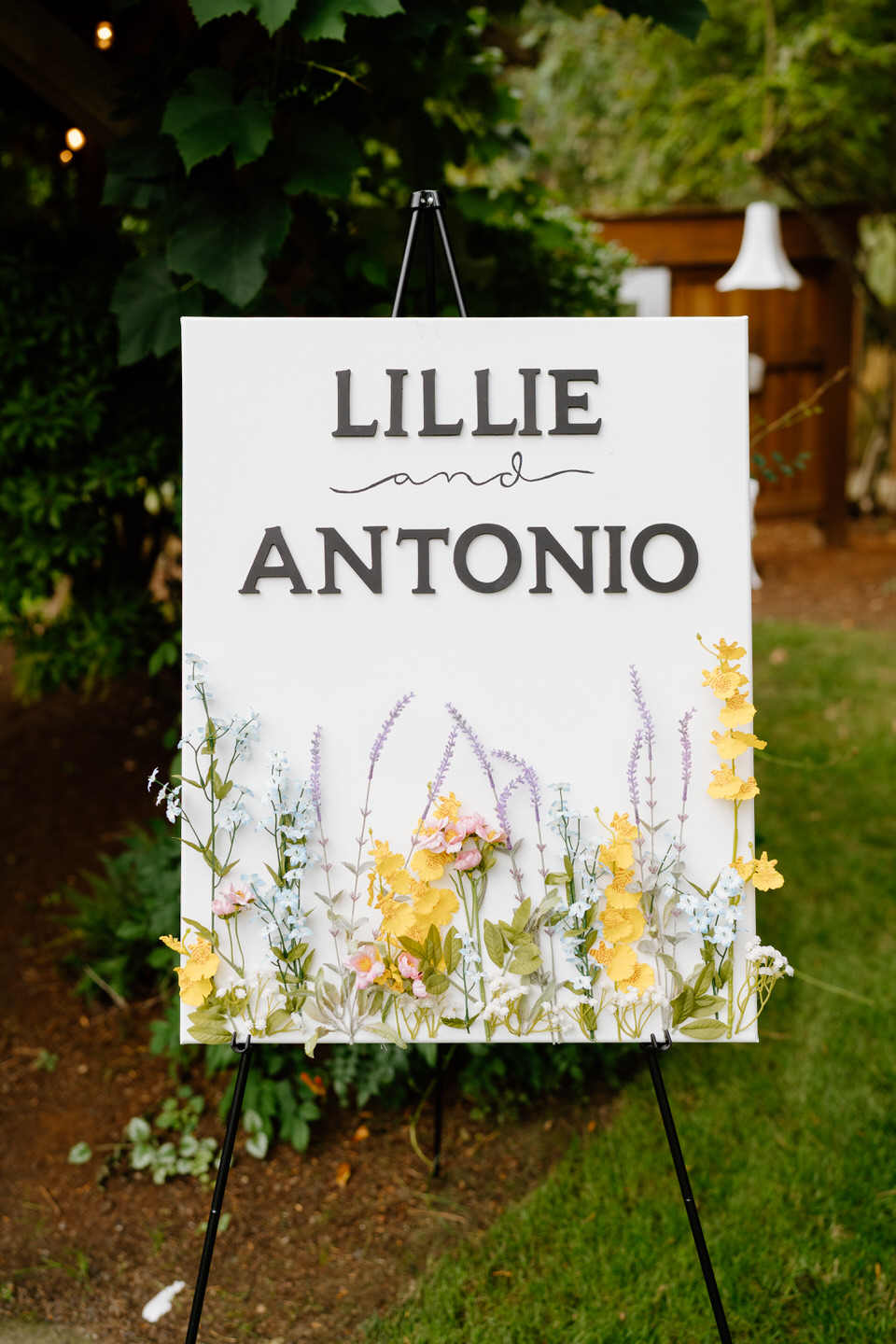 Welcome sign for Navarra Gardens wedding