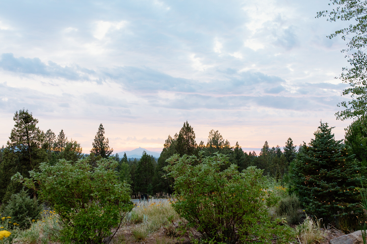 Sunset during Aspen Lakes Golf Course wedding