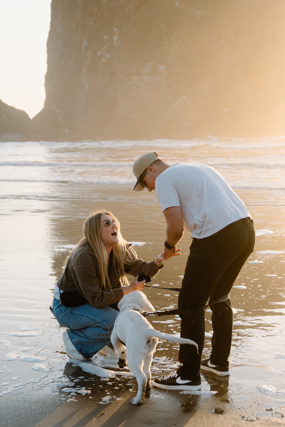 Surprise proposal photo ideas on the Oregon Coast