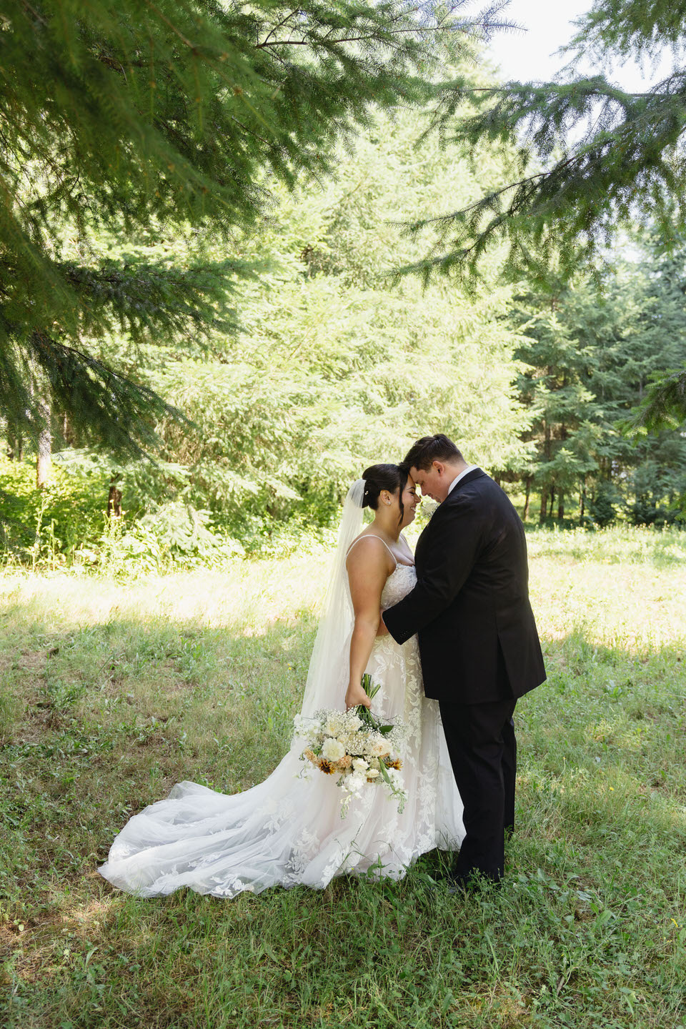 Forested wedding venue in Oregon City