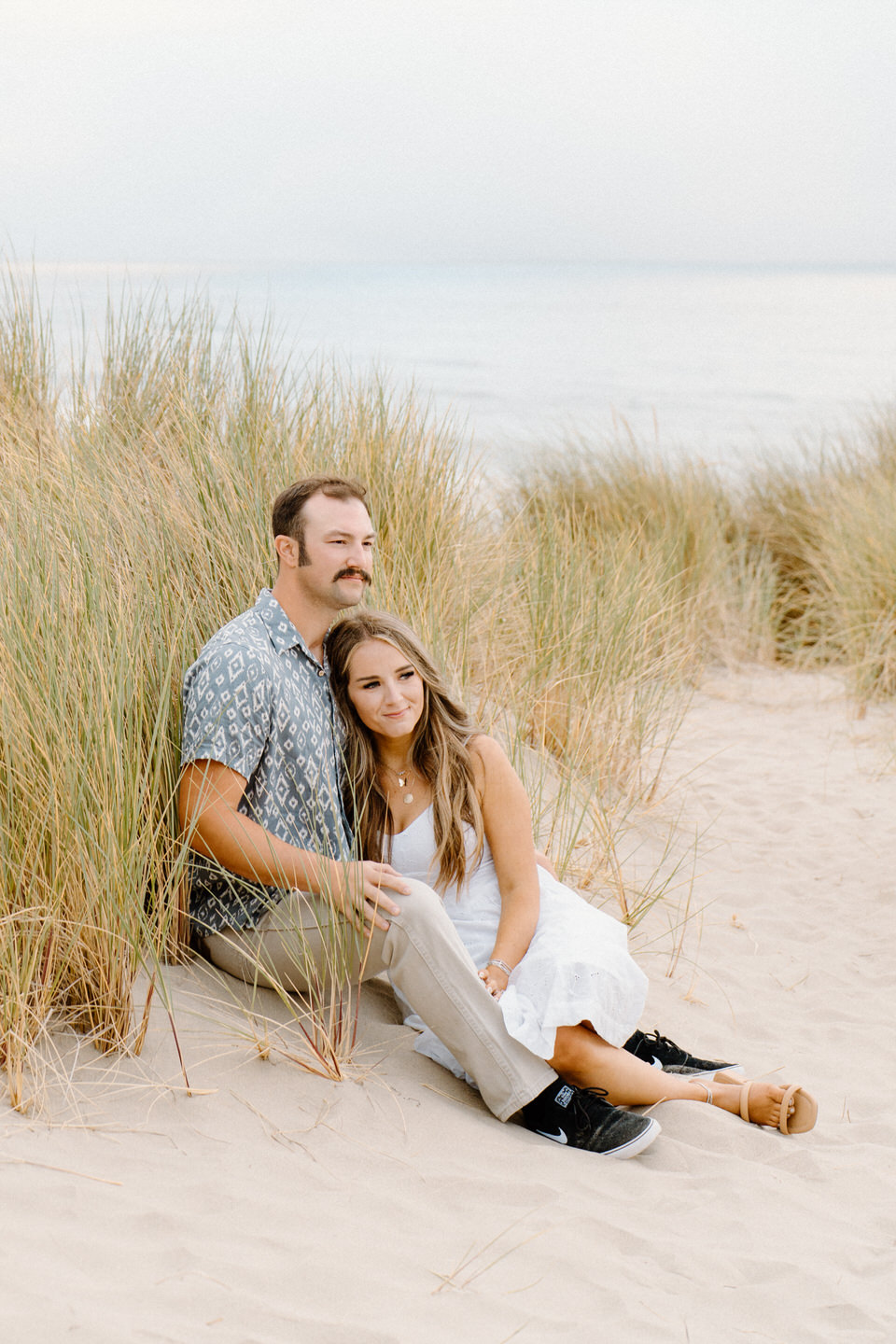 Intimate couples session on the Oregon coast.