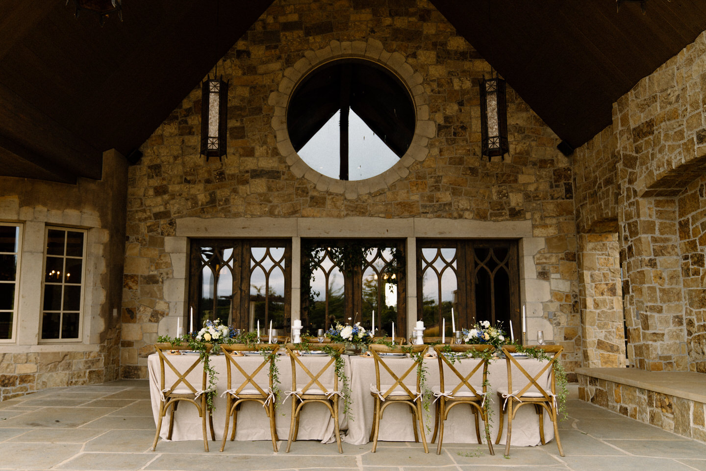 Luxury reception table at chateau wedding venue in Oregon City, Oregon.